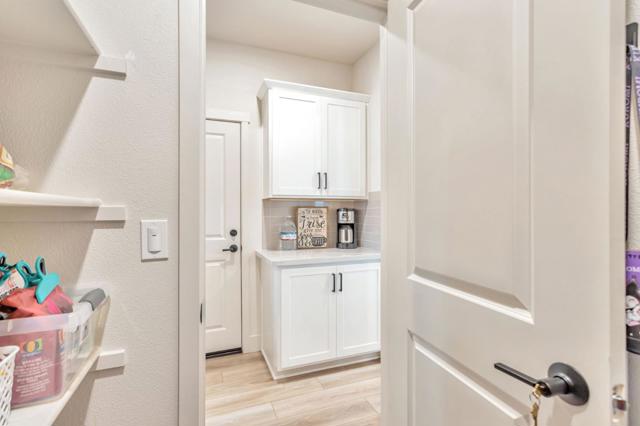 172 Vienna Way, Hollister CA: https://media.crmls.org/mediaz/d9c240a0-ad7b-4e26-9602-ff4884e82b37.jpg