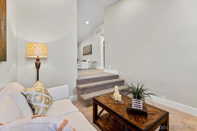 16310 Oak Springs Dr, Ramona CA: https://media.crmls.org/mediaz/d9c25ae2-f165-4341-8bb3-de3e52c9ae83.jpg