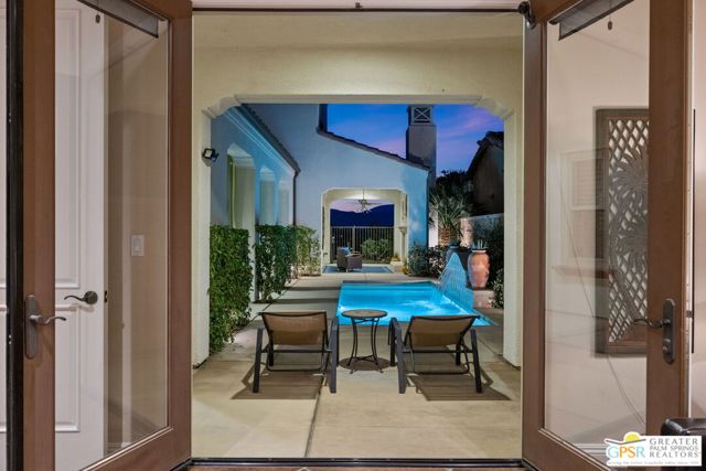 4284 Arcada Street, Palm Springs CA: https://media.crmls.org/mediaz/d9c2d43c-f226-4823-be0d-14a01c7b4a18.jpg