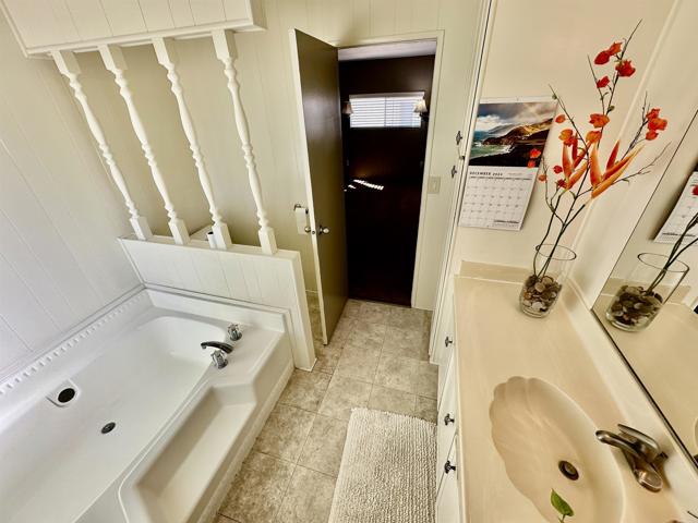 Detail Gallery Image 21 of 37 For 2130 Sunset Dr. #45,  Vista,  CA 92081 - 2 Beds | 2 Baths