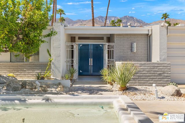 2087 S Toledo Avenue, Palm Springs, CA 92264