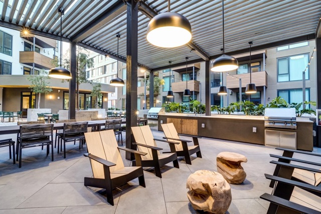 260 260 Brooklyn Basin Way, Oakland CA: https://media.crmls.org/mediaz/d9c5282f-fb06-46d4-a768-96362463f4ef.jpg