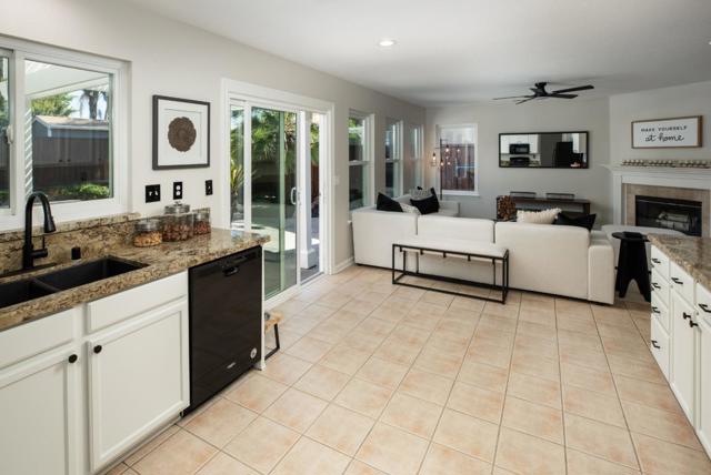 1417 Briarberry Lane, Gilroy CA: https://media.crmls.org/mediaz/d9c5c72a-5f12-4a77-a06c-d5a395ce7a59.jpg