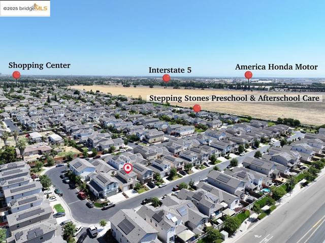 745 Bluestone Dr, Stockton CA: https://media.crmls.org/mediaz/d9c757c3-c0f2-42a1-b874-be84c914ab46.jpg