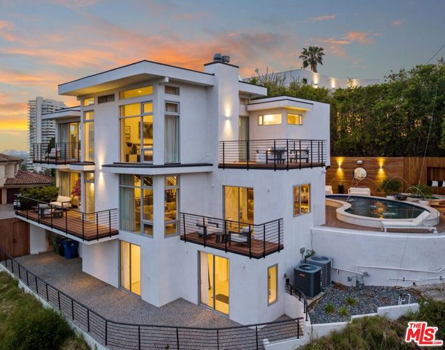 Details for 1277 St Ives Place, Los Angeles, CA 90069