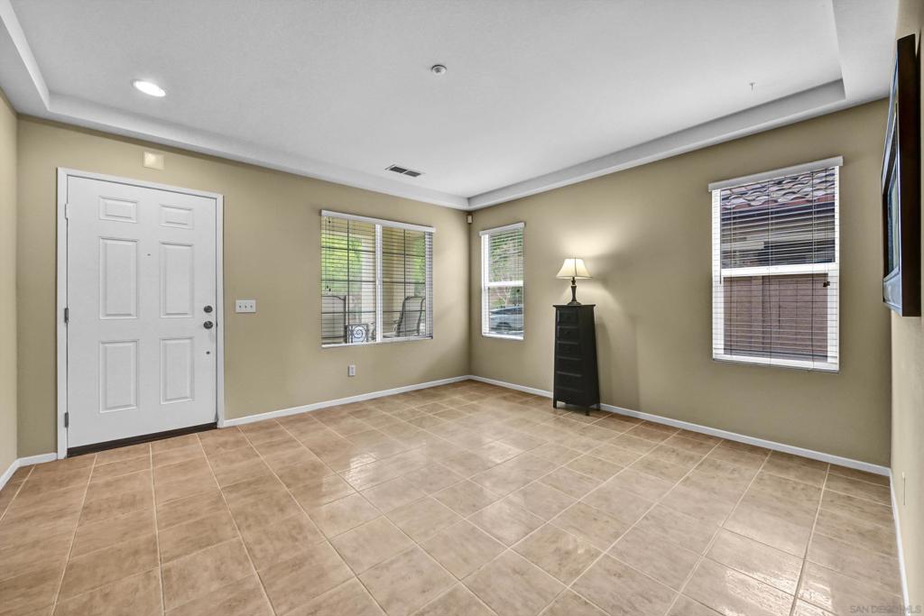 1645 Magnolia Cir. - photo 3