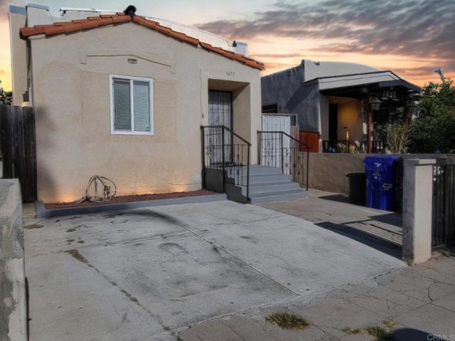 3655 44Th Street, San Diego CA: https://media.crmls.org/mediaz/d9c9be65-89e7-4fe0-b21f-9d58c2c3f10c.jpg