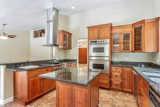 60 Toyon Way, Carmel Valley CA: https://media.crmls.org/mediaz/d9cafa24-d283-48c1-a031-bc16d6be1236.jpg