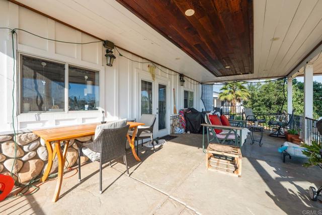 28757 Mac Tan Road, Valley Center CA: https://media.crmls.org/mediaz/d9cb5cd0-b267-4e05-9ddb-059f41002c4e.jpg