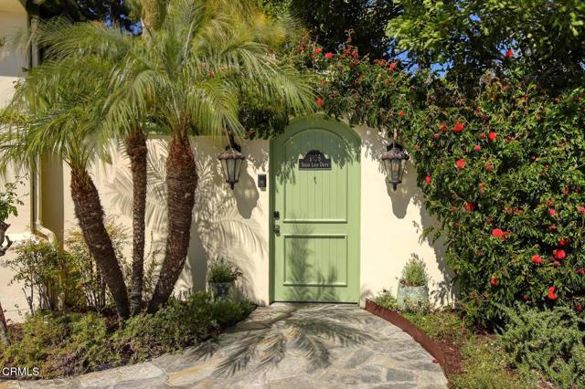 Detail Gallery Image 4 of 58 For 1336 Sugar Loaf Dr, La Canada Flintridge,  CA 91011 - 5 Beds | 4/1 Baths