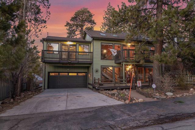 39470 Lake Dr, Big Bear CA: https://media.crmls.org/mediaz/d9cbeea5-786b-464c-b865-5dafede8a44e.jpg