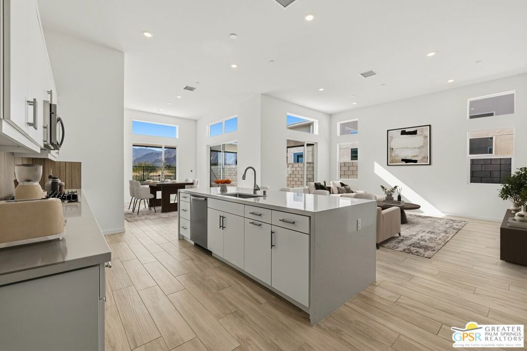 MLS #25617231PS image #5