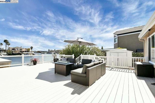 1864 Dune Point Way, Discovery Bay CA: https://media.crmls.org/mediaz/d9ccf2ac-acd7-4787-ad55-24a824d31283.jpg