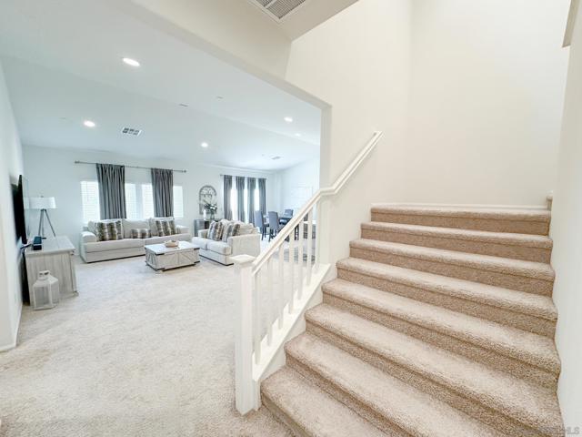 30721 Hawkscrest Drive, Winchester CA: https://media.crmls.org/mediaz/d9cd4ee3-1478-4673-965c-83f2311a91ce.jpg