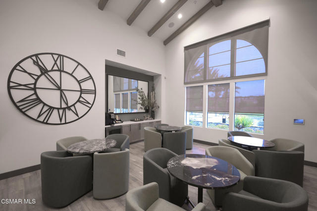 2424 Quartsite Drive, Camarillo CA: https://media.crmls.org/mediaz/d9cdb445-e009-43c2-aedf-c36d20284c66.jpg