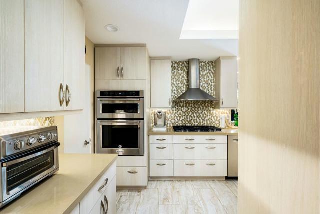 1 Briarcliff Court, Rancho Mirage CA: https://media.crmls.org/mediaz/d9ce79d5-2577-4351-b0f7-60640cb5017b.jpg