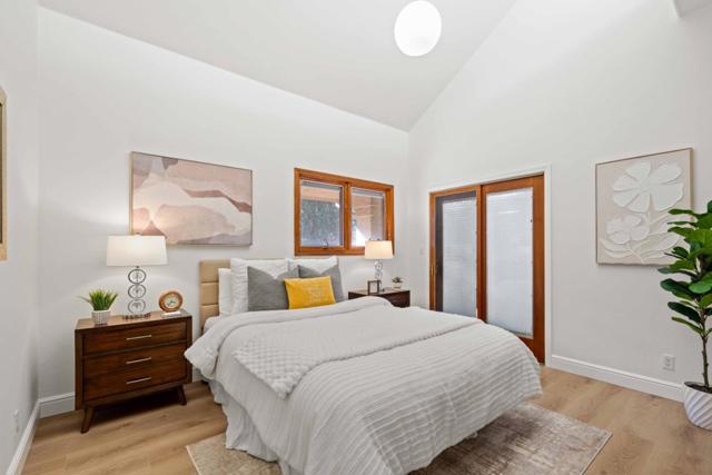 90 Walnut Avenue, Atherton CA: https://media.crmls.org/mediaz/d9ce8459-d8a3-433a-8273-3564f11ac8cb.jpg