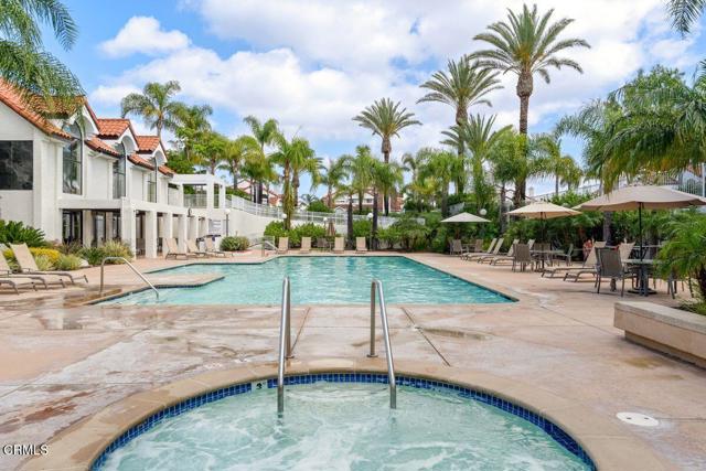 Detail Gallery Image 25 of 28 For 238 Camino Toluca, Camarillo,  CA 93010 - 2 Beds | 2/1 Baths