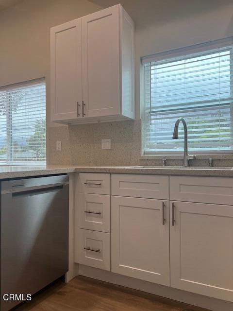 10307 Floralita Avenue, Sunland CA: https://media.crmls.org/mediaz/d9d2ebd7-f781-40b3-830d-8622fc508be6.jpg
