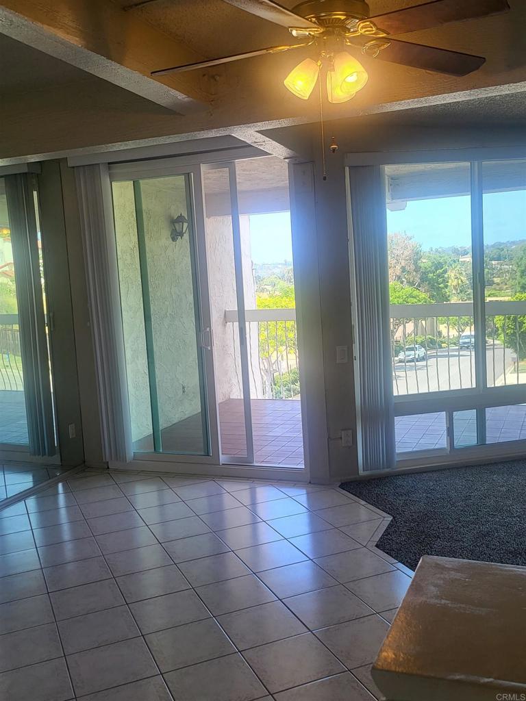 2319 Caringa Way - photo 6