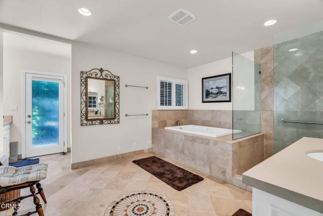 1313 E Palm Street, Altadena CA: https://media.crmls.org/mediaz/d9d3e929-b35c-44bc-8536-1f61a9c67b61.jpg