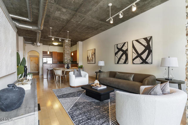 Detail Gallery Image 25 of 49 For 840 E Green St #217,  Pasadena,  CA 91101 - 2 Beds | 2 Baths