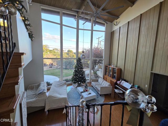 Detail Gallery Image 5 of 46 For 448 Court Ave, Ventura,  CA 93003 - 3 Beds | 2/1 Baths