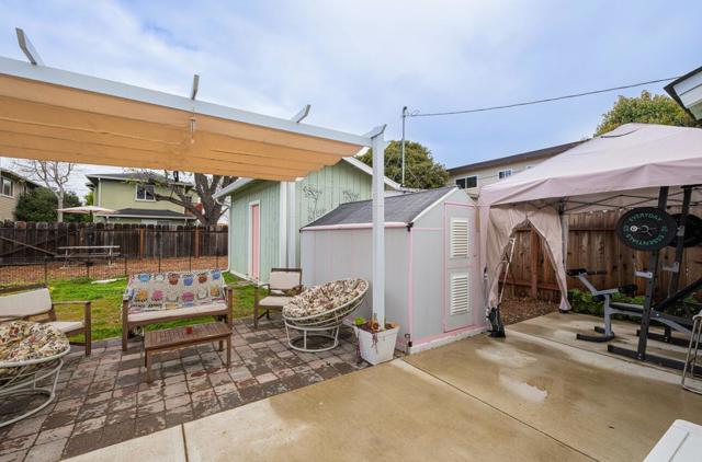555 Williams Avenue, Seaside CA: https://media.crmls.org/mediaz/d9d8d7c5-d2fb-45b5-b7bb-b7520d4879f9.jpg