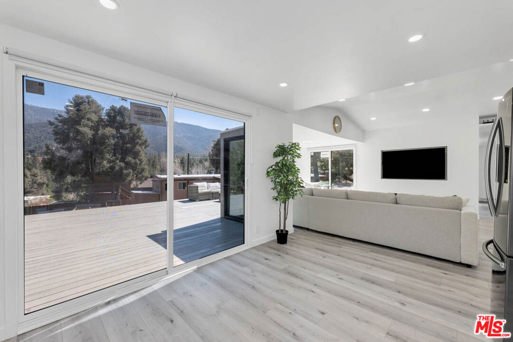 MLS #25495733 image #7