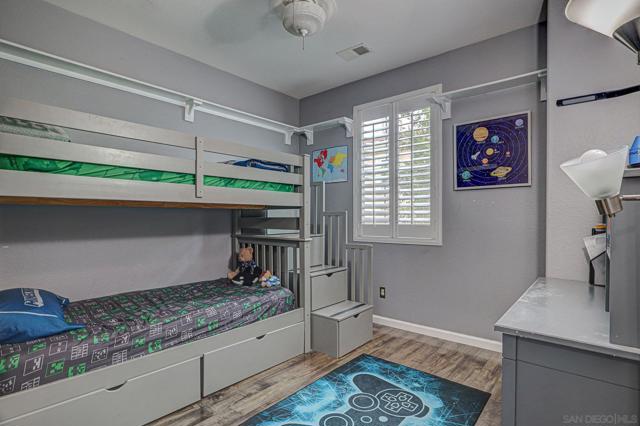 1526 Caminito Sicilia, Chula Vista CA: https://media.crmls.org/mediaz/d9dab085-faed-437e-b054-93500b280990.jpg