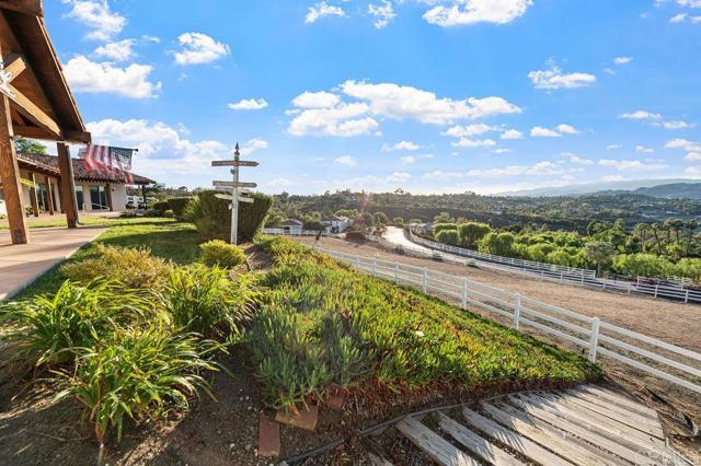 Detail Gallery Image 41 of 48 For 2155 Mil Sorpresas Dr, Fallbrook,  CA 92028 - 3 Beds | 3/1 Baths