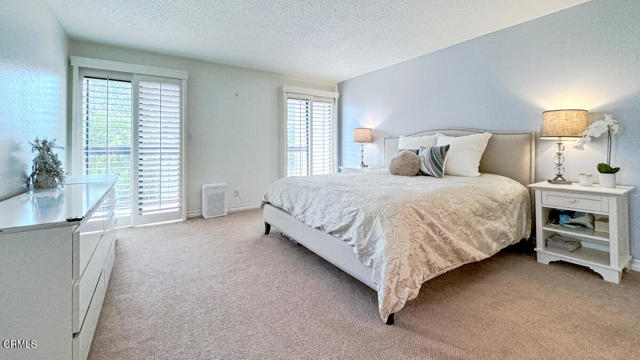 Detail Gallery Image 17 of 20 For 1745 Holly Dr #301,  Glendale,  CA 91206 - 3 Beds | 2 Baths
