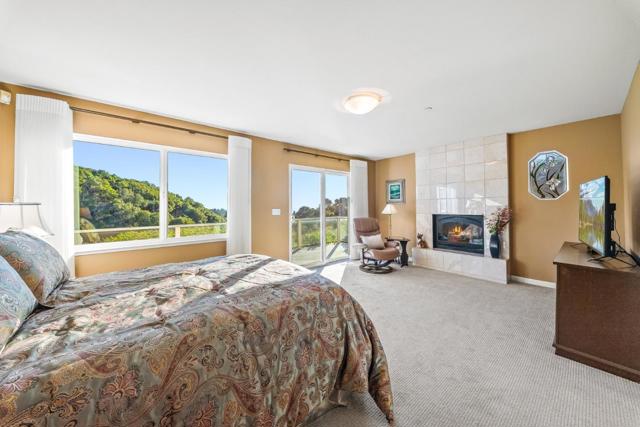 153 Castillo Court, Aptos CA: https://media.crmls.org/mediaz/d9db489e-a7d0-48fe-a894-f23370f2f177.jpg
