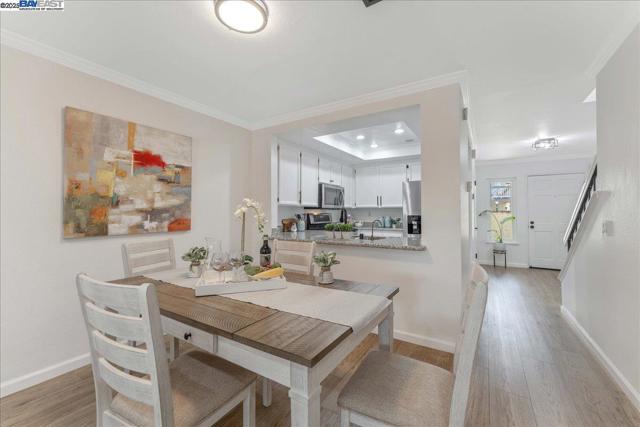 968 Huntington Terrace, Fremont CA: https://media.crmls.org/mediaz/d9dc7a75-4486-4fc2-9105-8f2288e04bb1.jpg