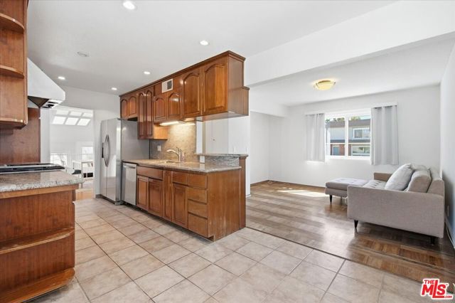 13065 Mindanao Way, 8 photo 13