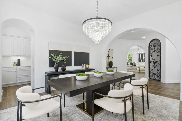11649 Thistle Hill Pl, San Diego CA: https://media.crmls.org/mediaz/d9e003fa-4b5b-4da4-9450-e2bcec313b88.jpg