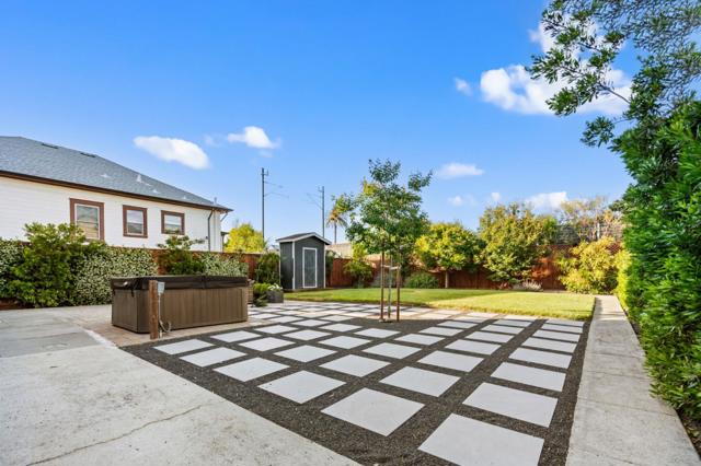 212 Ramona Street, San Mateo CA: https://media.crmls.org/mediaz/d9e08378-d02a-4a04-88f6-360cd151f954.jpg