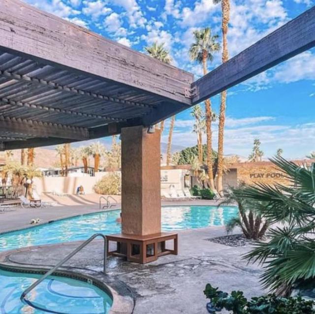 74711 Dillon Rd Spc 746, Desert Hot Springs CA: https://media.crmls.org/mediaz/d9e176dc-be65-4477-a77f-486f1d0a98a4.jpg