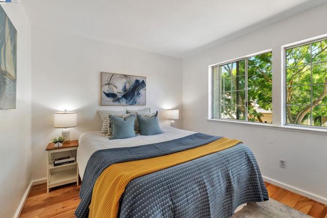 840 Menay Dr, Tracy CA: https://media.crmls.org/mediaz/d9e17bee-824f-4624-b124-9e7e8c13df53.jpg