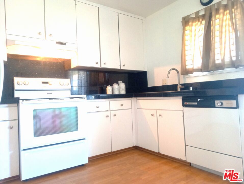MLS #25544107 img 5