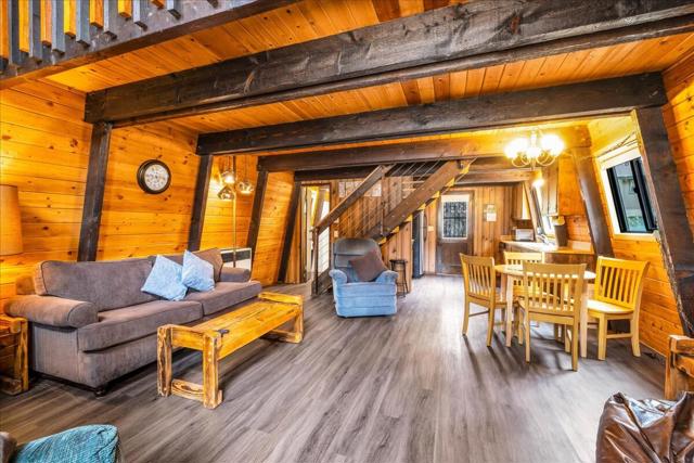 39656 Forest Road, Big Bear CA: https://media.crmls.org/mediaz/d9e279fc-1dbb-407e-87ed-a9d13945484f.jpg