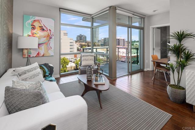 Detail Gallery Image 1 of 48 For 800 the Mark Ln #602,  San Diego,  CA 92101 - 1 Beds | 1 Baths