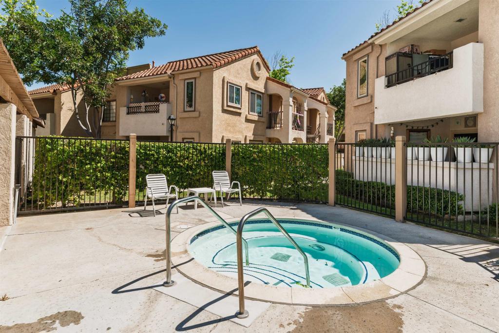 10758 Dabney Drive - photo 4