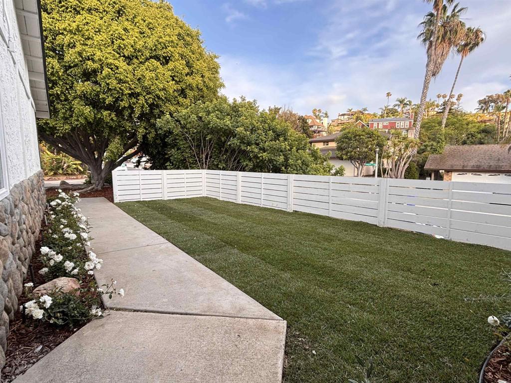 6741 Cantil Street - photo 3