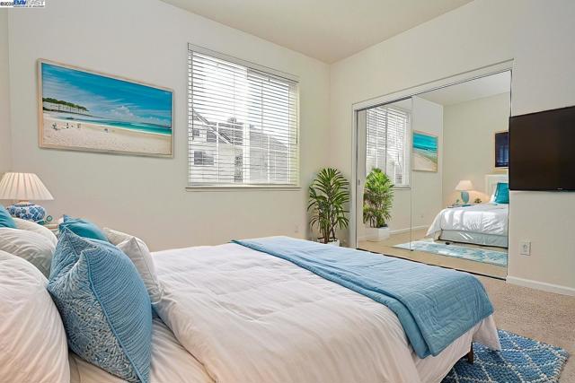 4189 Tessa Pl, Pleasanton CA: https://media.crmls.org/mediaz/d9e4794e-1bb4-48c7-bf75-322253fd91d5.jpg