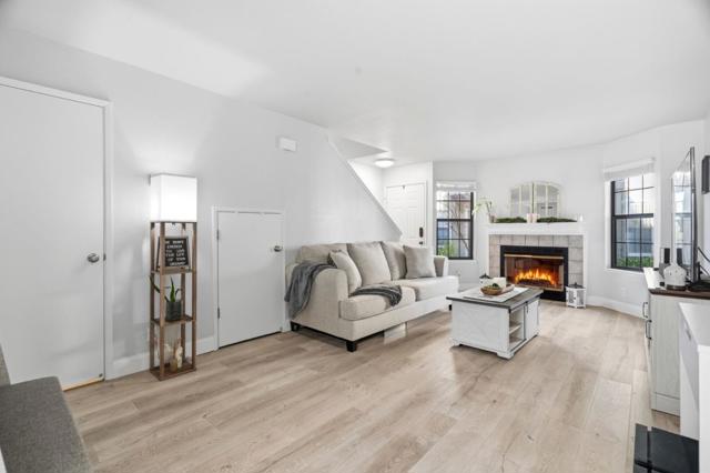 251 Gibson Drive, Hollister CA: https://media.crmls.org/mediaz/d9e4e535-985f-4384-94d2-9b62c1c7857b.jpg