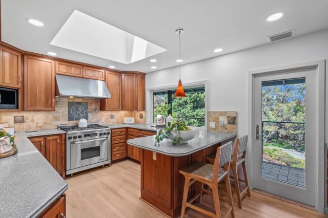 5957 Hosta Lane, San Jose CA: https://media.crmls.org/mediaz/d9e56662-d530-45e8-85b4-631977a424ae.jpg