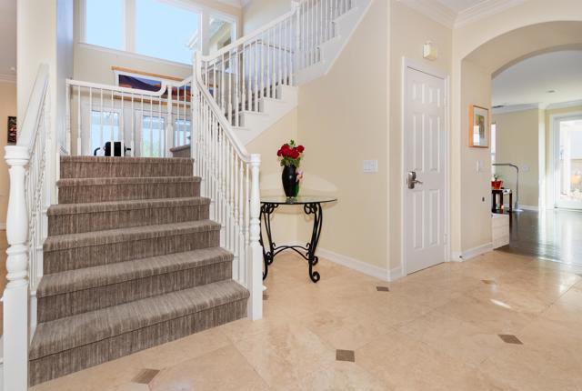 Image 15 of 53 For 473 Sandalwood Court