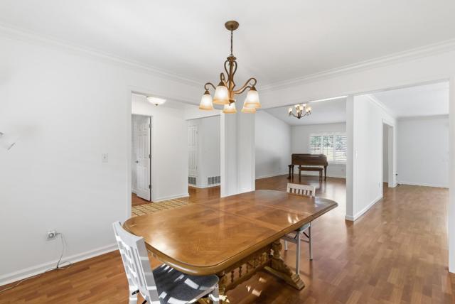 50 Nottingham Pl Place, Clayton CA: https://media.crmls.org/mediaz/d9e5ebb4-bad7-49ca-a1b6-653d2c510c86.jpg