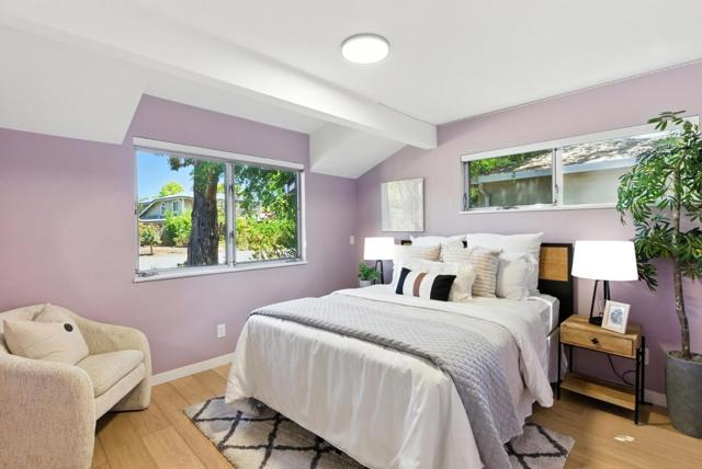 646 Georgia Avenue, Palo Alto CA: https://media.crmls.org/mediaz/d9e6a939-eb3f-469a-95e1-d7307a1094bb.jpg